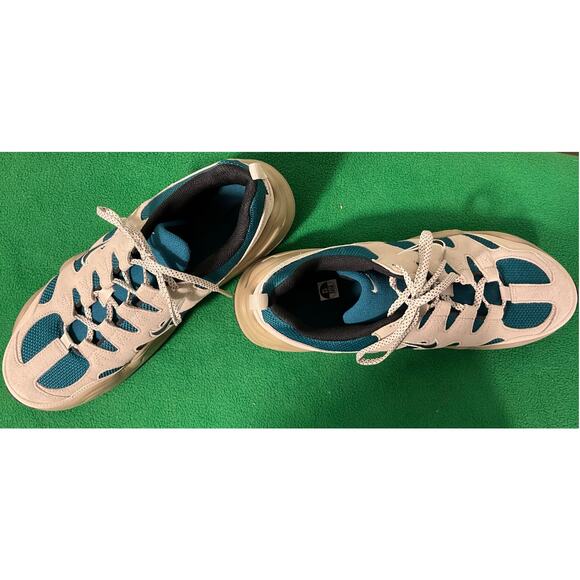 Men's Nike Tech Hera Size 12 New in Box FJ9532-110 Lt Orewood Brown/Black - Picture 10 of 11